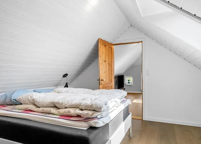 1329-thisted-nordsovej-226 بيت للعطل *